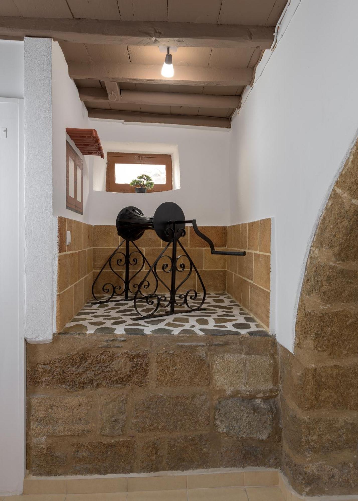 Rustic Self-Inn Rhodes City Exterior foto